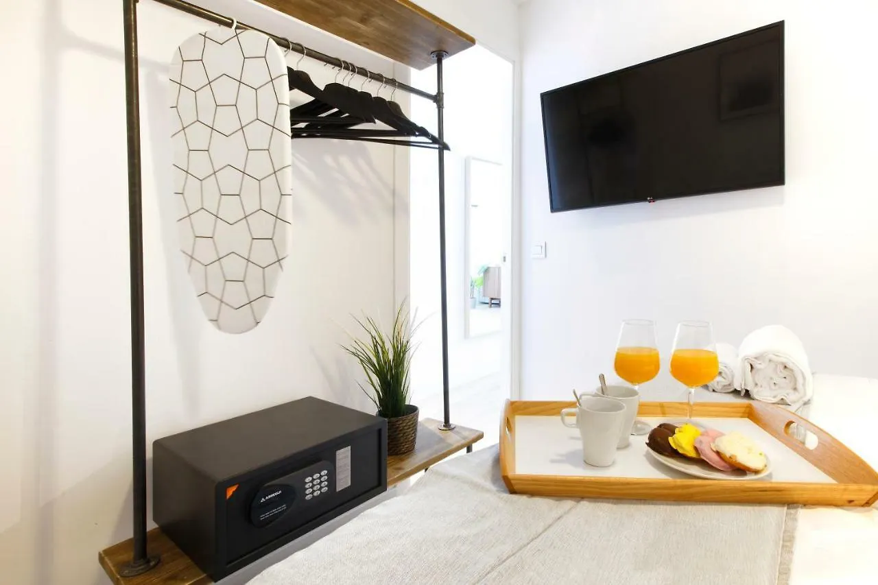 Apartamento Picasso Boutique Torremolinos 0*,